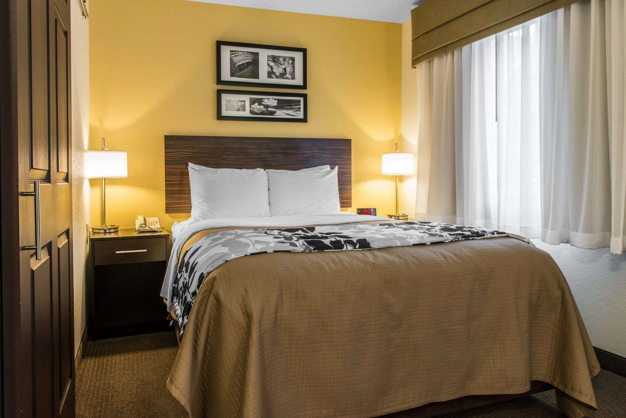 Imperial Sleep Inn & Suites מראה חיצוני תמונה