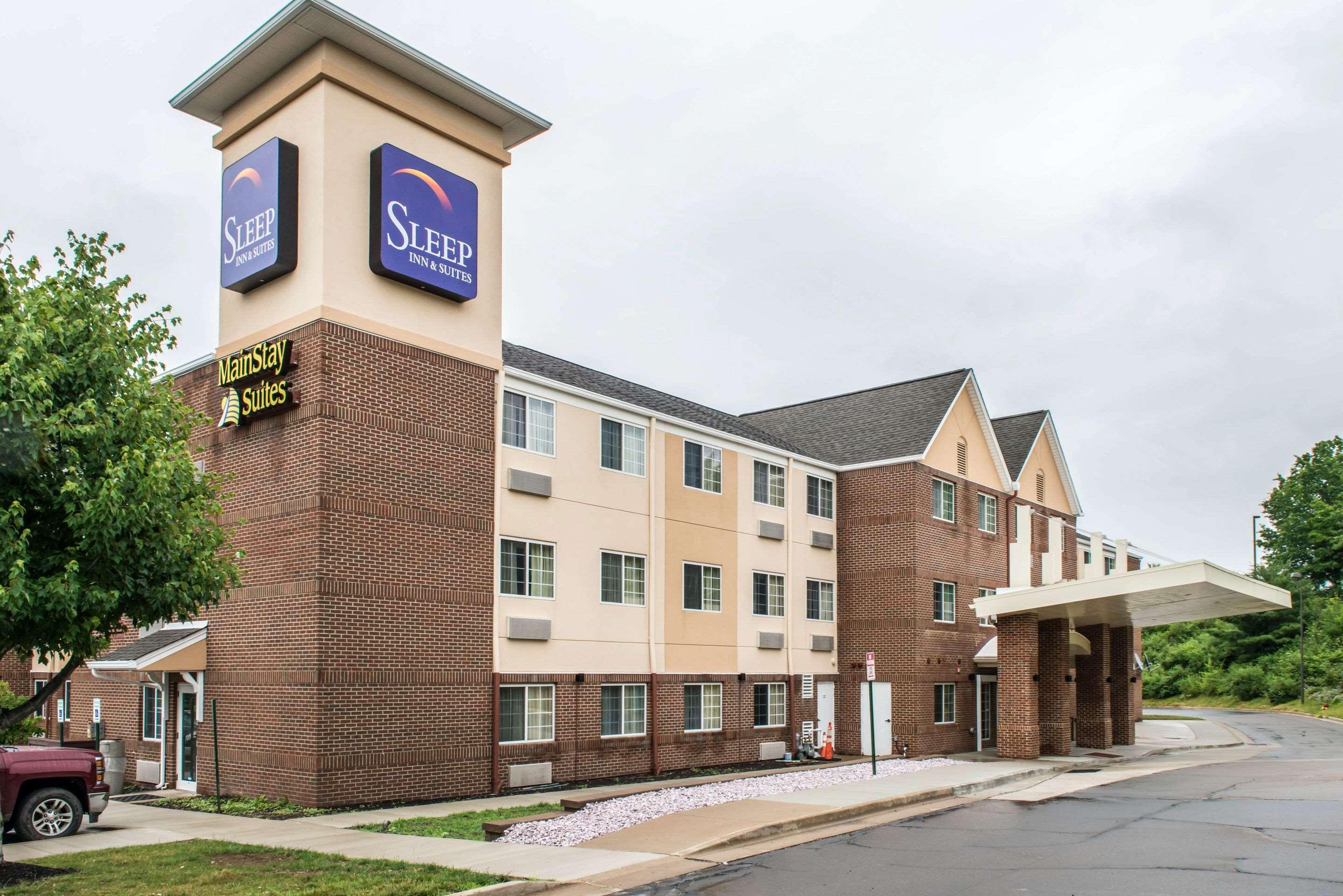 Imperial Sleep Inn & Suites מראה חיצוני תמונה